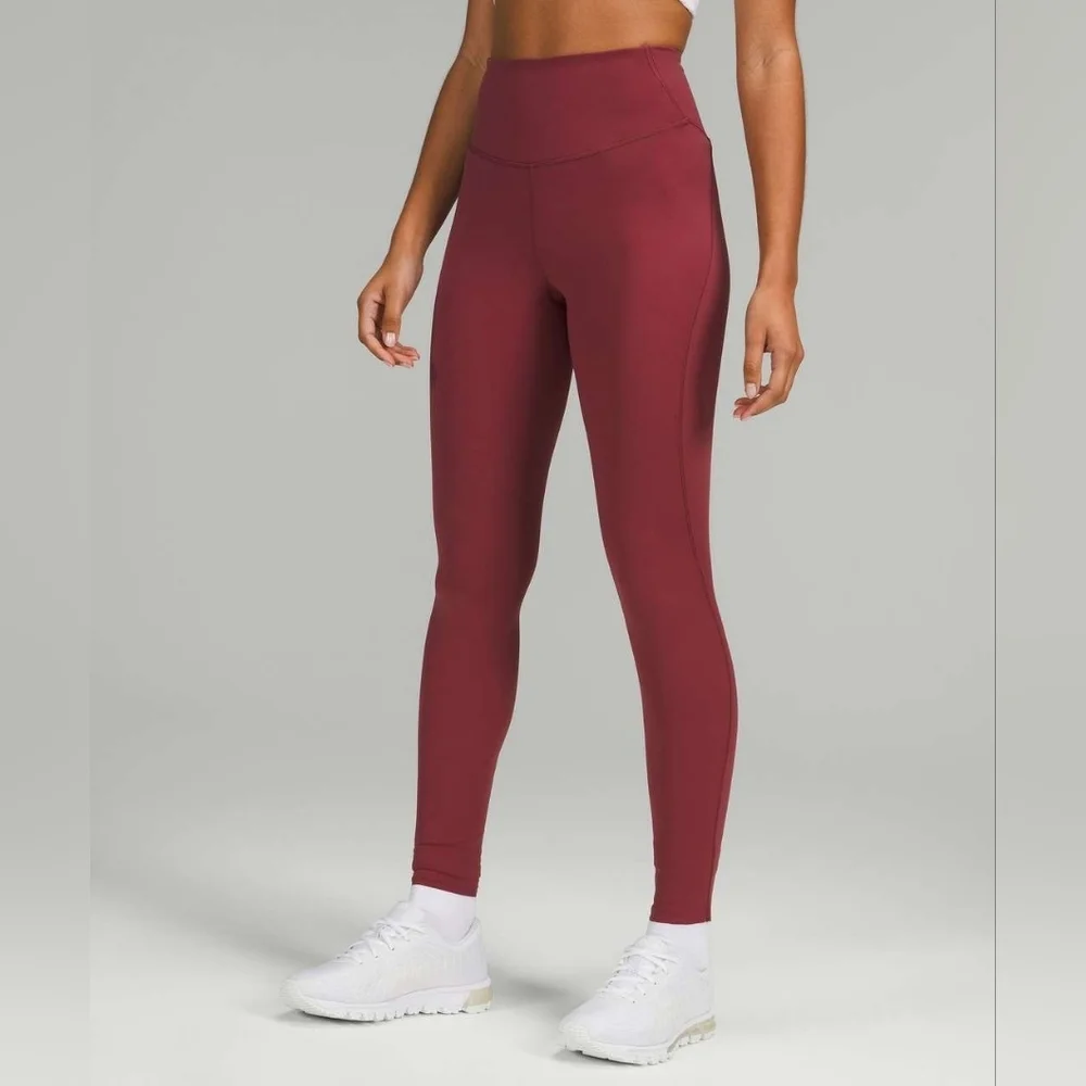 Lululemon Base Pace High-Rise Tight 28